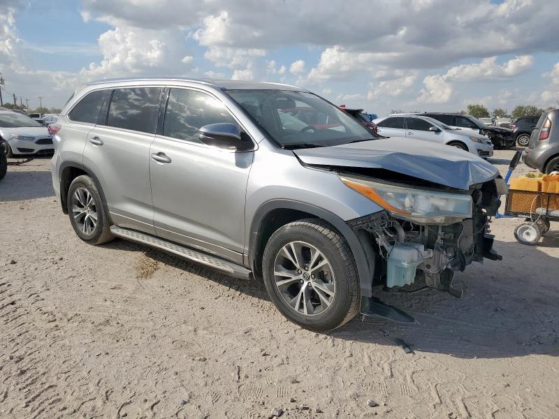 5TDKKRFH2GS154754 - 2016 TOYOTA HIGHLANDER XLE ვერცხლისფერი ფოტო 4