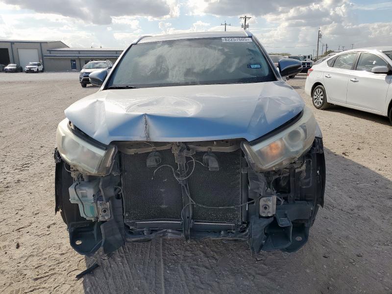 5TDKKRFH2GS154754 - 2016 TOYOTA HIGHLANDER XLE ვერცხლისფერი ფოტო 5