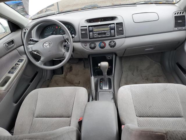 4T1BE32K34U940555 - 2004 TOYOTA CAMRY LE SILVER photo 8