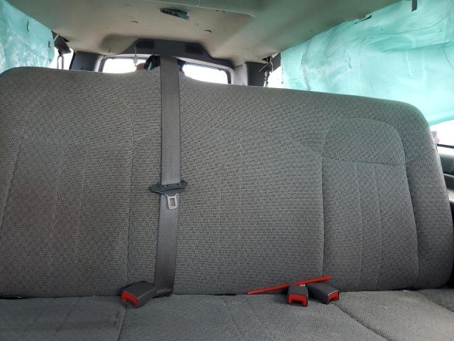 1GAZGPFGXH1199458 - 2017 CHEVROLET EXPRESS G3 LT WHITE photo 10