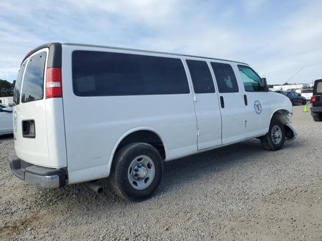 1GAZGPFGXH1199458 - 2017 CHEVROLET EXPRESS G3 LT WHITE photo 3