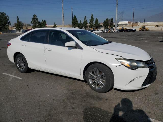 4T1BF1FK9FU986213 - 2015 TOYOTA CAMRY LE WHITE photo 4