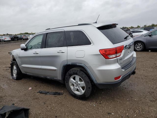 1C4RJFAG3CC213515 - 2012 JEEP GRAND CHER LAREDO SILVER photo 2