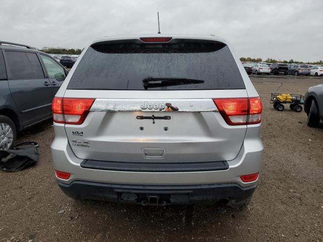 1C4RJFAG3CC213515 - 2012 JEEP GRAND CHER LAREDO SILVER photo 6