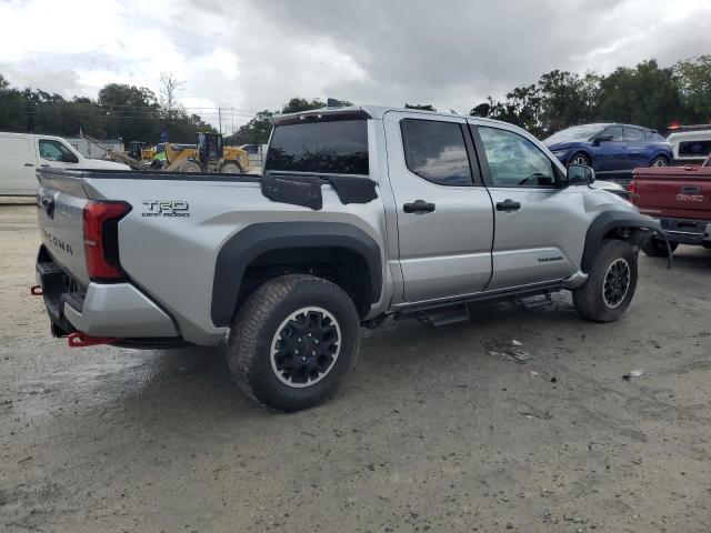 3TYLB5JN4RT034147 - 2024 TOYOTA TACOMA DOUBLE CAB 银色 照片 3