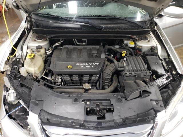 1C3BC4FB0BN626352 - 2011 CHRYSLER 200 LX SILVER photo 11