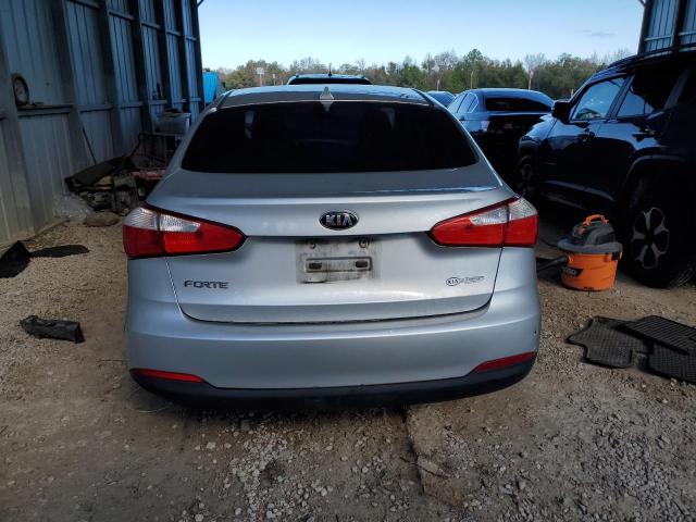 KNAFX4A62F5384548 - 2015 KIA FORTE LX SILVER photo 6