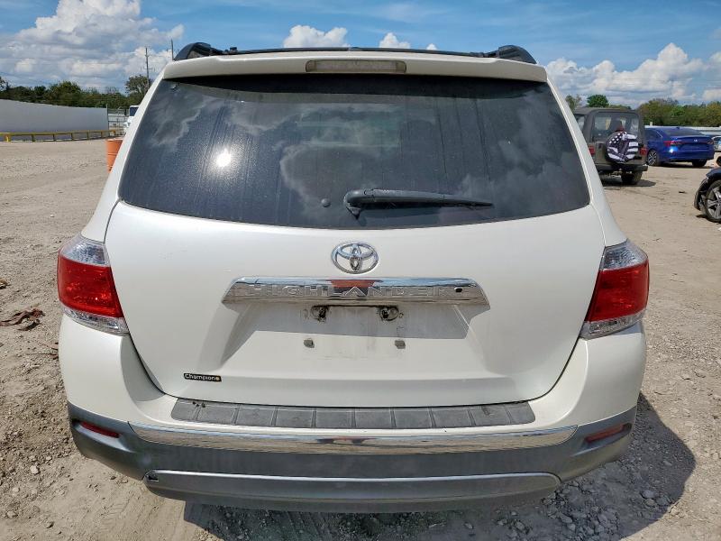5TDZK3EH9CS079011 - 2012 TOYOTA HIGHLANDER BASE Biały zdjęcie 6