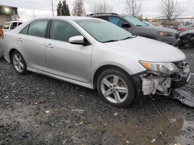 4T1BF1FK9EU414184 - 2014 TOYOTA CAMRY L SILVER photo 4