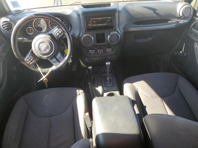 1C4BJWDG0GL102231 - 2016 JEEP WRANGLER U SPORT GREEN photo 8