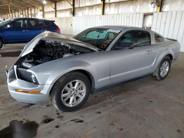 1ZVFT80N075354509 - 2007 FORD MUSTANG SILVER photo 1