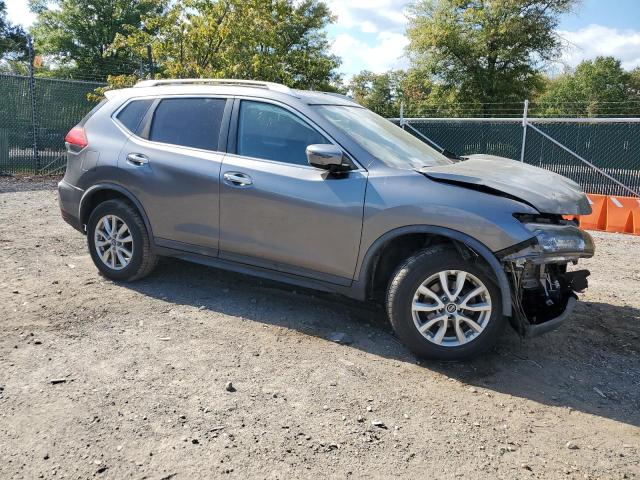 KNMAT2MV4HP600603 - 2017 NISSAN ROGUE S GRAY photo 4