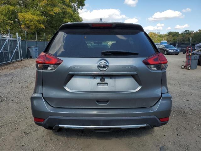 KNMAT2MV4HP600603 - 2017 NISSAN ROGUE S GRAY photo 6