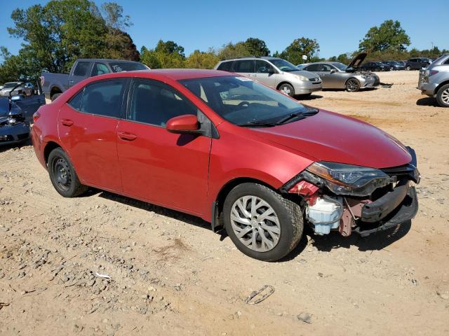 5YFBURHE8HP700285 - 2017 TOYOTA COROLLA L RED photo 4