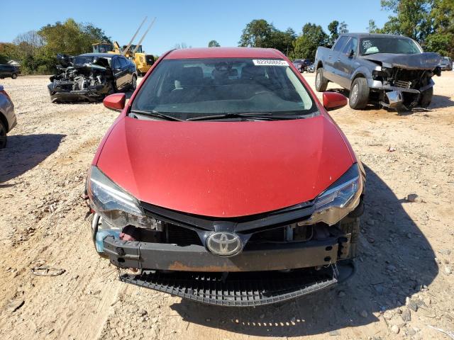 5YFBURHE8HP700285 - 2017 TOYOTA COROLLA L RED photo 5