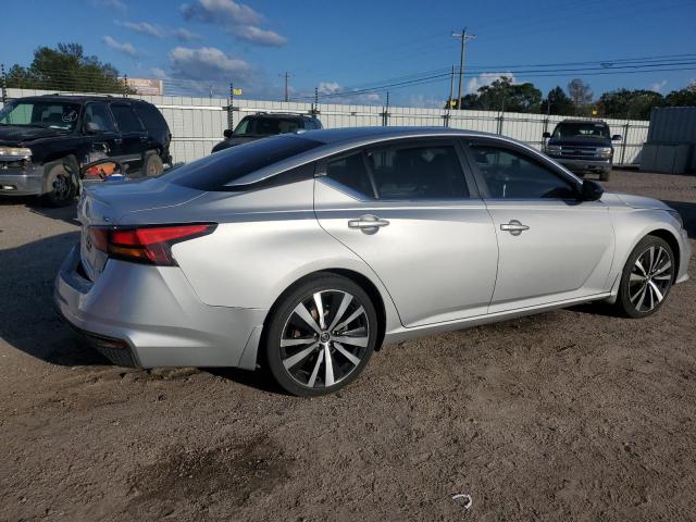 1N4BL4CW2LC171946 - 2020 NISSAN ALTIMA SR 银色 照片 3