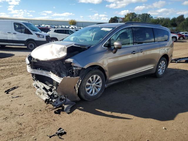 2017 CHRYSLER PACIFICA TOURING L, 