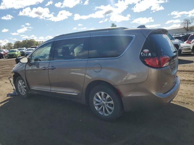 2C4RC1BG0HR821826 - 2017 CHRYSLER PACIFICA TOURING L თაფლისფერი ფოტო 2