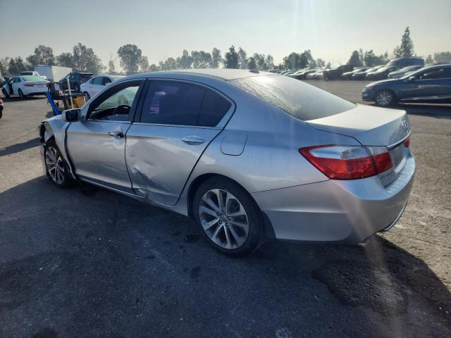 1HGCR3F87FA028982 - 2015 HONDA ACCORD EXL SILVER photo 2