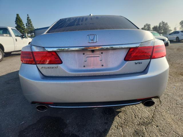 1HGCR3F87FA028982 - 2015 HONDA ACCORD EXL SILVER photo 6