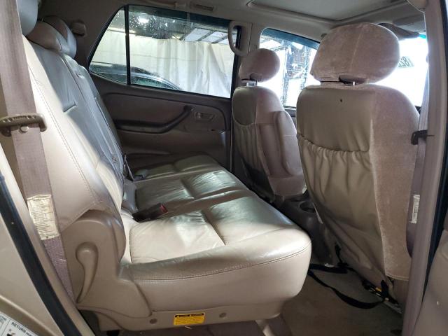 5TDBT44A52S068949 - 2002 TOYOTA SEQUOIA SR5 GOLD photo 11