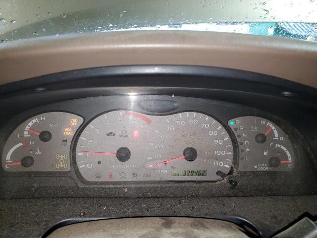 5TDBT44A52S068949 - 2002 TOYOTA SEQUOIA SR5 GOLD photo 9