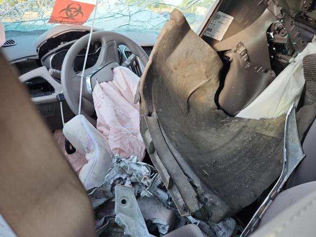 3G1BC5SM5HS517465 - 2017 CHEVROLET CRUZE LS Weiß Foto 8