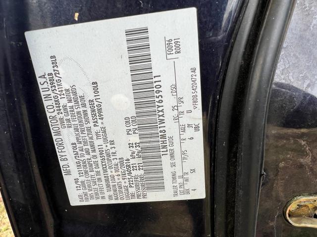 1LNHM81WXXY659011 - 1999 LINCOLN TOWN CAR EXECUTIVE BLACK photo 10