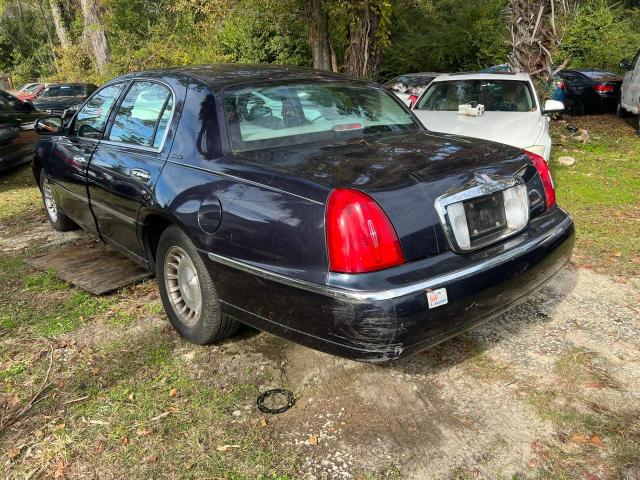 1LNHM81WXXY659011 - 1999 LINCOLN TOWN CAR EXECUTIVE BLACK photo 3