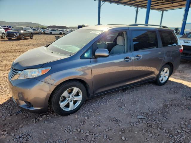 2015 TOYOTA SIENNA LE, 