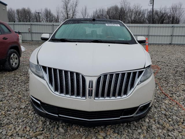 2LMDJ6JK9CBL09180 - 2012 LINCOLN MKX WHITE photo 5