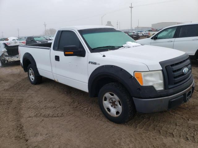 1FTRF12839KC32138 - 2009 FORD F150 WHITE photo 4