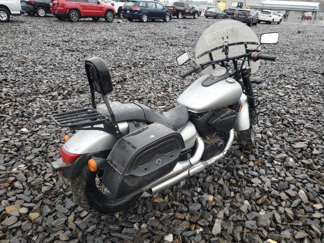 JH2RC5379FK500389 - 2015 HONDA VT750 C2B SILVER photo 4