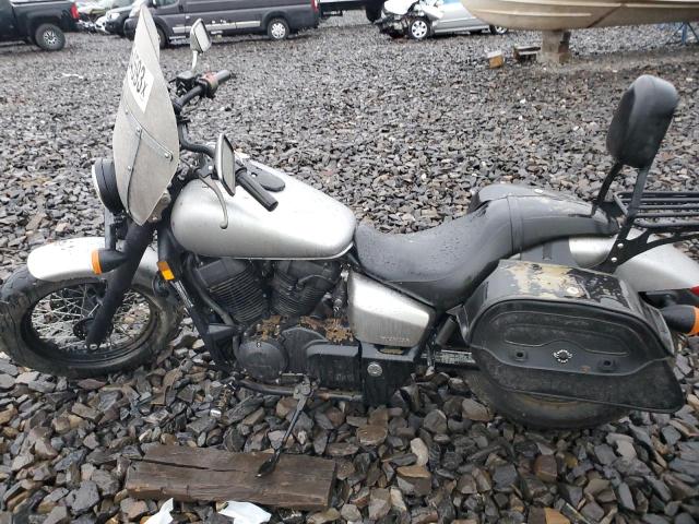 JH2RC5379FK500389 - 2015 HONDA VT750 C2B SILVER photo 9