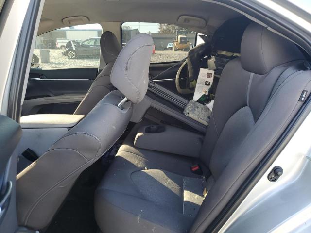 4T1C11AK1PU121943 - 2023 TOYOTA CAMRY LE SILVER photo 10