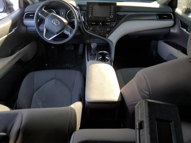 4T1C11AK1PU121943 - 2023 TOYOTA CAMRY LE SILVER photo 8