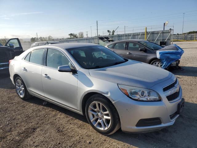 1G11D5RR8DF100401 - 2013 CHEVROLET MALIBU 1LT SILVER photo 4