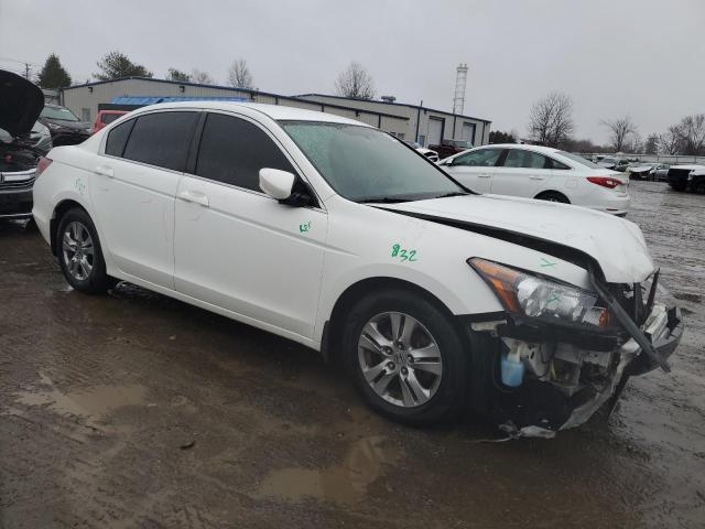 1HGCP2F68BA058680 - 2011 HONDA ACCORD SE WHITE photo 4