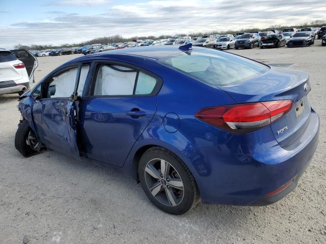 3KPFL4A75JE240738 - 2018 KIA FORTE LX BLUE photo 2