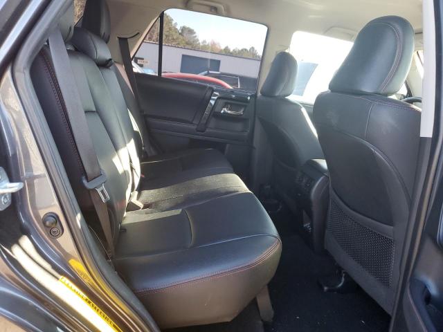 JTEPU5JR6M5929823 - 2021 TOYOTA 4RUNNER SR5/SR5 PREMIUM 石墨色 照片 11