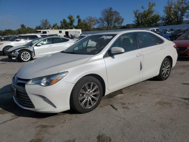 2017 TOYOTA CAMRY LE, 