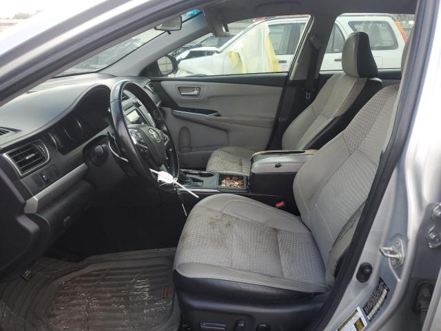 4T1BF1FKXFU923265 - 2015 TOYOTA CAMRY LE ვერცხლისფერი ფოტო 7