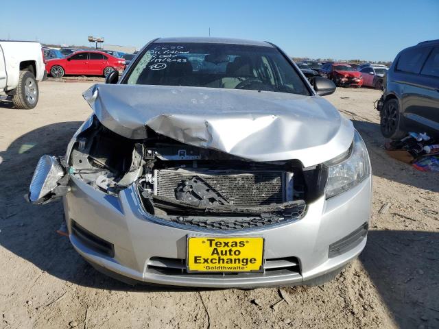 1G1PA5SH7E7474563 - 2014 CHEVROLET CRUZE LS SILVER photo 5