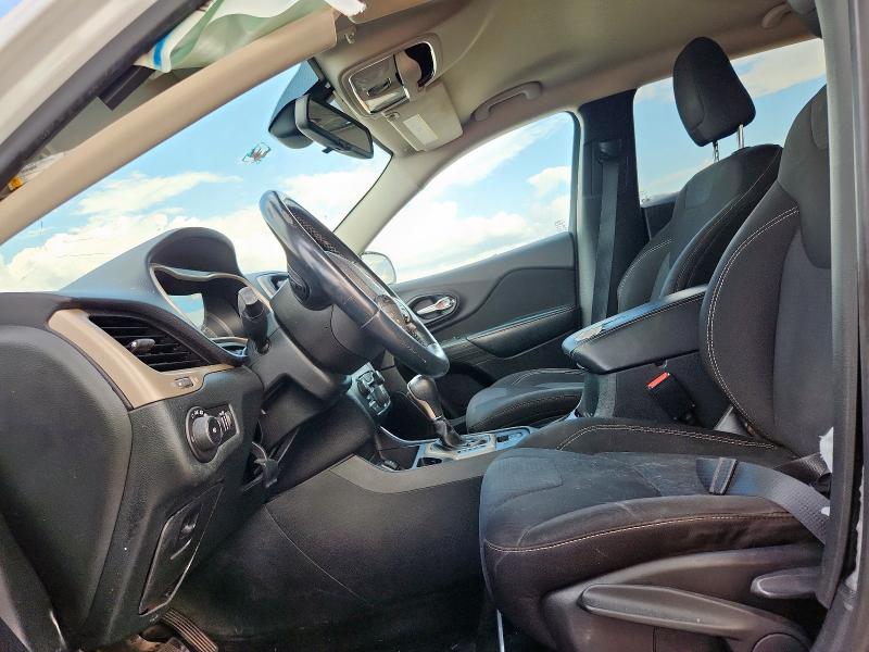 1C4PJLCB8FW617310 - 2015 JEEP CHEROKEE LATITUDE 白色 照片 7