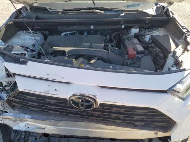 2T3W1RFV5NC211195 - 2022 TOYOTA RAV4 XLE 白色 照片 11