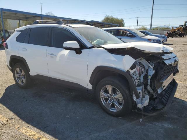 2T3W1RFV5NC211195 - 2022 TOYOTA RAV4 XLE 白色 照片 4