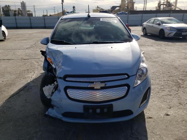 KL8CL6S02EC510370 - 2014 CHEVROLET SPARK EV 2LT BLUE photo 5