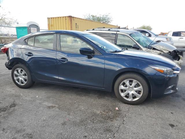 3MZBN1U79JM168528 - 2018 MAZDA 3 SPORT Blau Foto 4