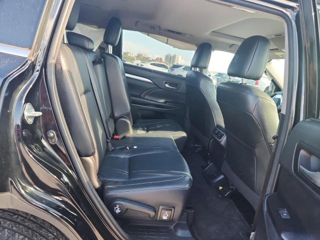 5TDKZRFH6JS541553 - 2018 TOYOTA HIGHLANDER SE 黑色 照片 11
