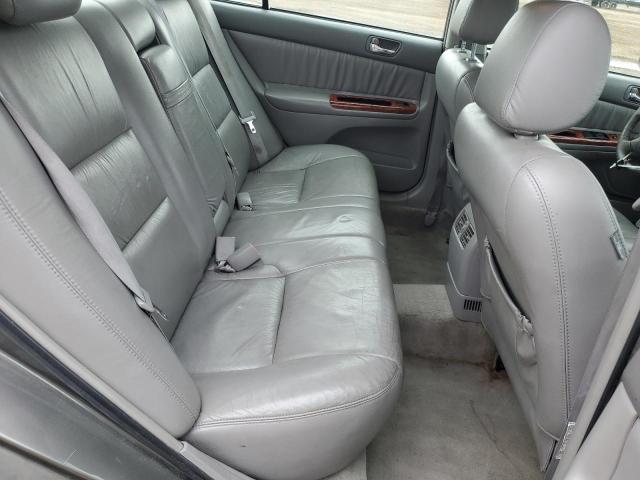 4T1BE30K14U915110 - 2004 TOYOTA CAMRY LE GRAY photo 10